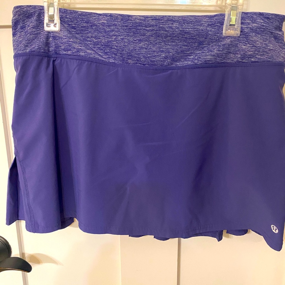 Lululemon Run Speed pleated back Skirt Skorts Sz 10 Tall pickle ball golf
